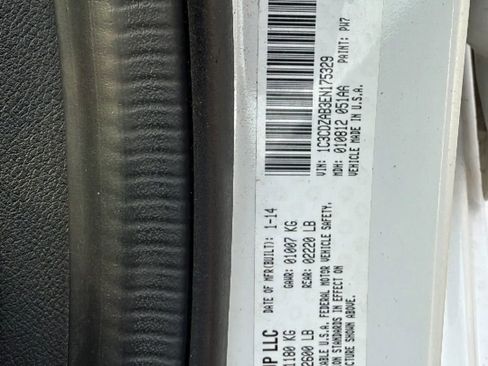 Used 2014 Dodge Avenger SE w/ Blacktop Package FWD image 41