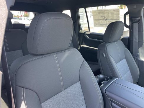 New 2026 GMC Acadia Elevation w/ Black Edition FWD image 29