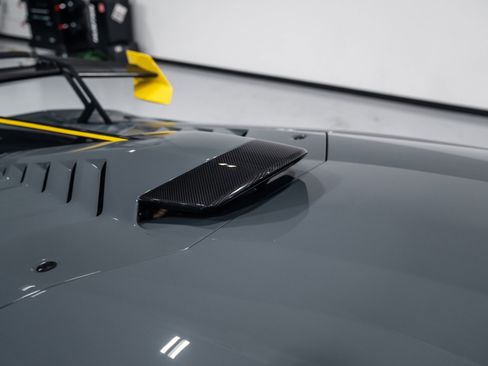 Used 2023 Lamborghini Huracan STO image 28