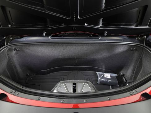 Used 2025 Chevrolet Corvette Z06 RWD image 13