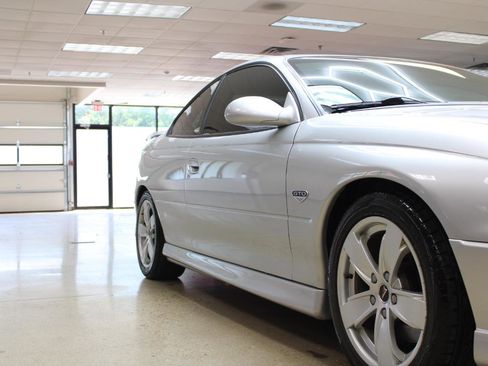 Used 2005 Pontiac GTO RWD image 14