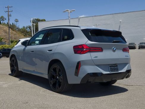 New 2026 BMW X3 xDrive30i w/ M Sport Package AWD/4WD image 17