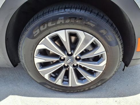 Used 2024 Buick Envision Preferred AWD/4WD image 7