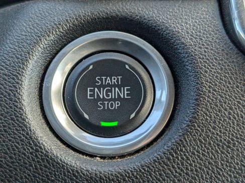 Used 2024 Chevrolet Colorado W/T image 14