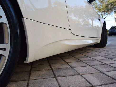 Used 2011 BMW M3 Convertible image 39