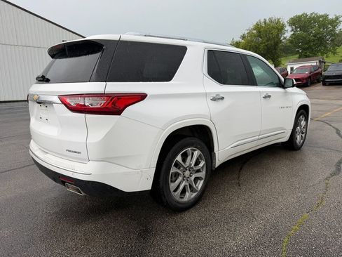 Used 2020 Chevrolet Traverse Premier AWD/4WD image 3