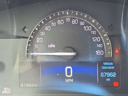 Used 2019 Cadillac XT5 FWD image 21
