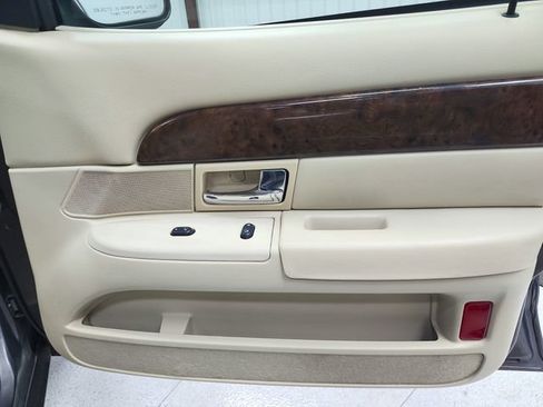 Used 2007 Mercury Grand Marquis GS RWD image 38