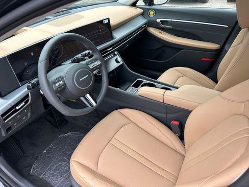 New 2026 Hyundai Sonata Limited FWD image 13