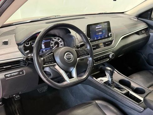 Used 2021 Nissan Altima 2.5 SR image 40