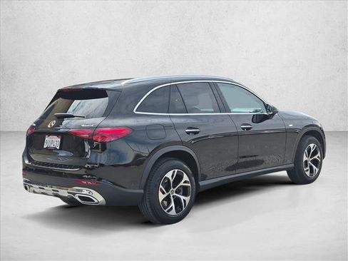 Certified 2025 Mercedes-Benz GLC 350e 4MATIC image 5