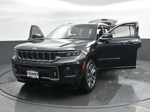 Used 2023 Jeep Grand Cherokee L Overland AWD/4WD image 51