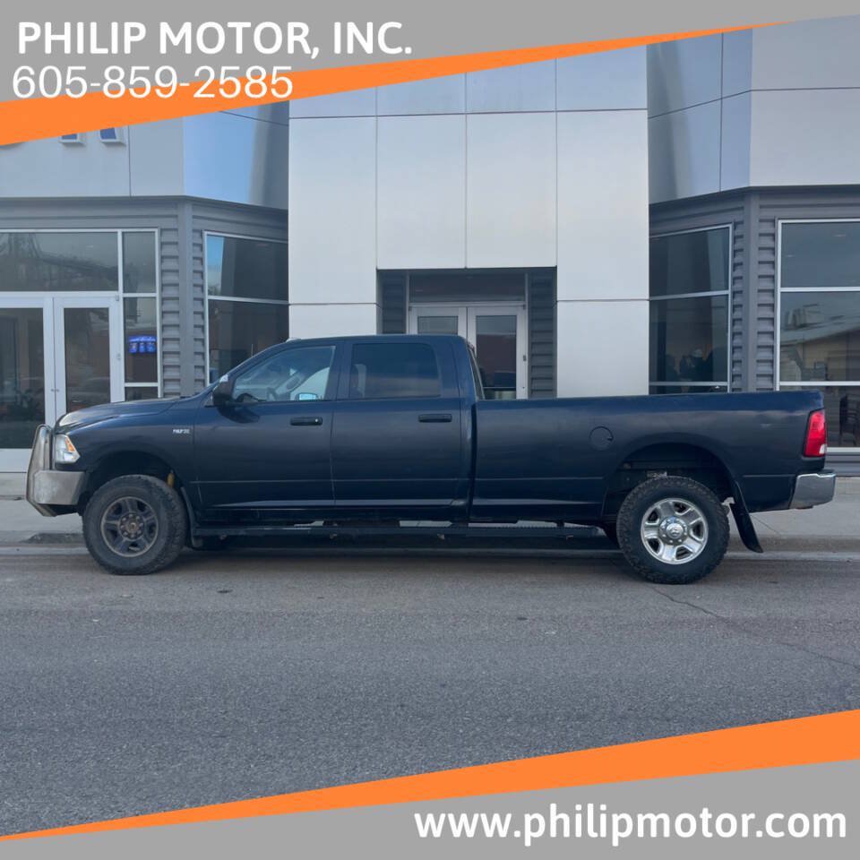 Used 2017 RAM 3500 Tradesman w/ Chrome Appearance Group AWD/4WD image 1