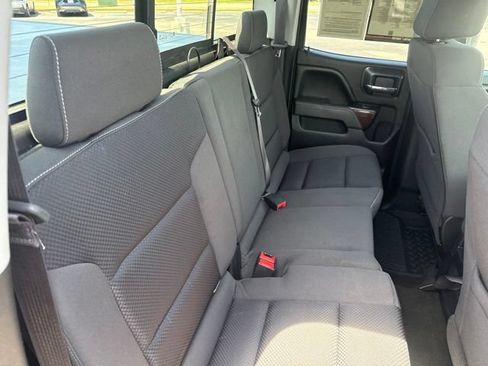 Used 2017 GMC Sierra 1500 SLE w/ Suspension Package, Off-Road AWD/4WD image 19