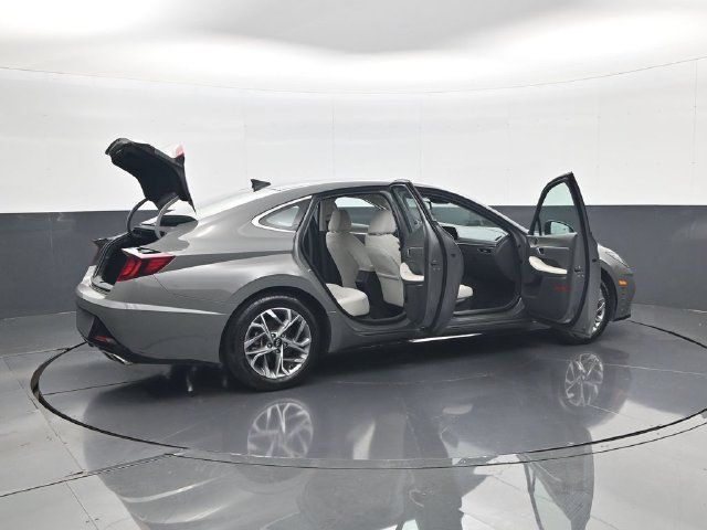 Used 2023 Hyundai Sonata SEL FWD image 32
