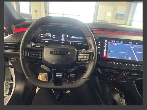 Used 2024 Dodge Charger Daytona R/T w/ Plus Group AWD/4WD image 11