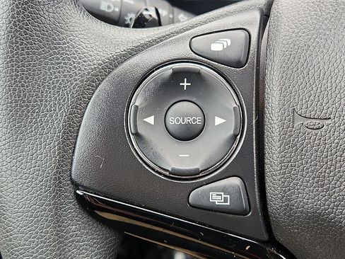 Used 2021 Honda HR-V EX image 20