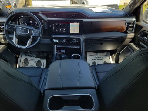 Certified 2025 GMC Sierra 1500 Denali w/ Denali Reserve Package AWD/4WD image 12