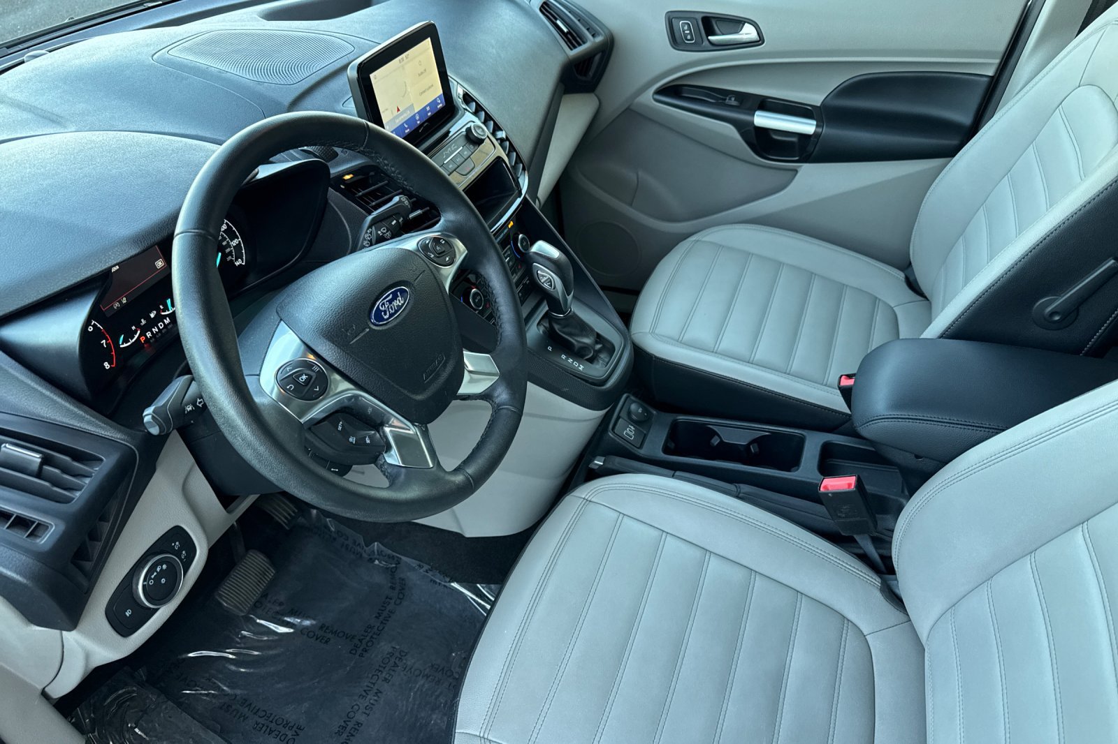 Used 2023 Ford Transit Connect Titanium FWD image 15