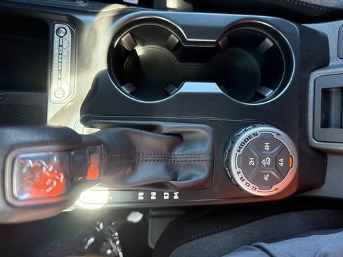 New 2025 Ford Bronco 4-Door w/ Sasquatch Package AWD/4WD image 23