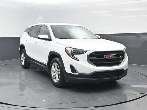 Used 2019 GMC Terrain SLE FWD image 2