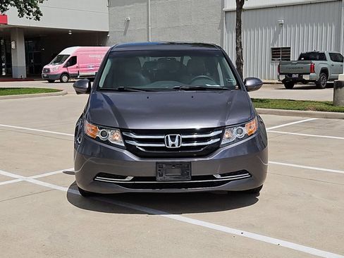 Used 2016 Honda Odyssey EX image 2