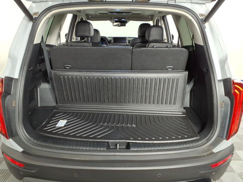 Used 2021 Kia Telluride EX w/ EX Premium Package AWD/4WD image 14