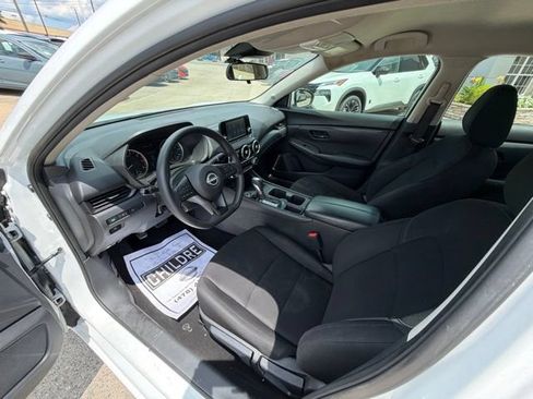 Used 2024 Nissan Sentra S FWD image 11