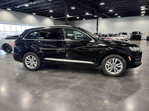 Used 2017 Audi Q7 2.0T Premium Plus image 2