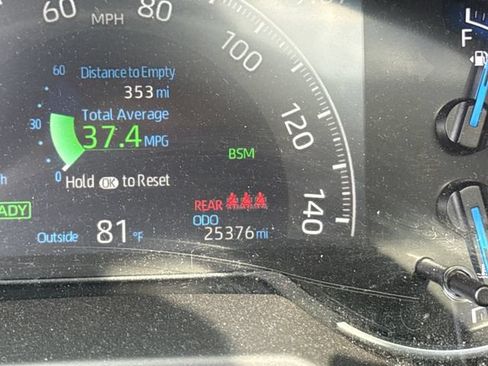 Used 2023 Toyota RAV4 XLE Premium AWD/4WD image 29