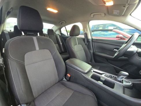 Used 2024 Nissan Sentra SV image 14