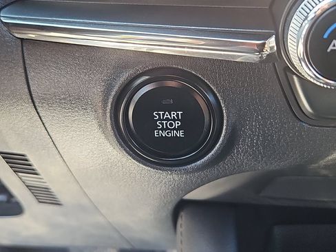 Used 2021 MAZDA MAZDA3 s AWD/4WD image 22