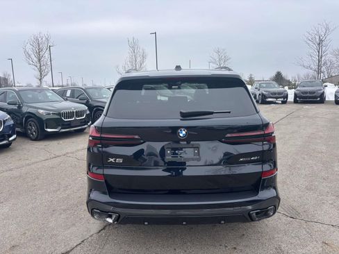 New 2026 BMW X5 xDrive40i w/ M Sport Package AWD/4WD image 6