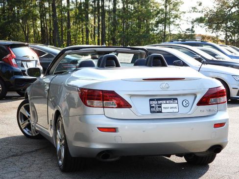 Used 2012 Lexus IS 250C image 11