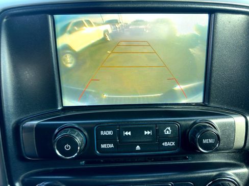 Used 2018 Chevrolet Silverado 1500 LT w/ LT Eassist Package image 27