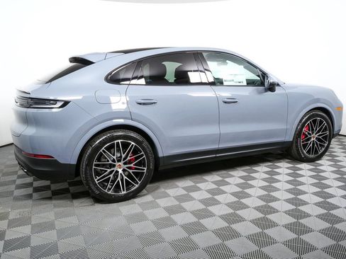 New 2026 Porsche Cayenne S image 28