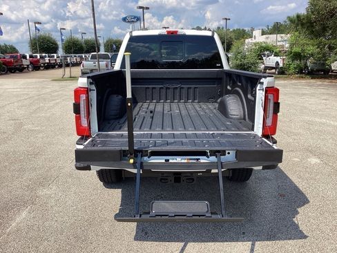 New 2026 Ford F250 Platinum image 10