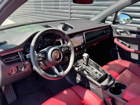 New 2026 Porsche Macan Turbo AWD/4WD image 4