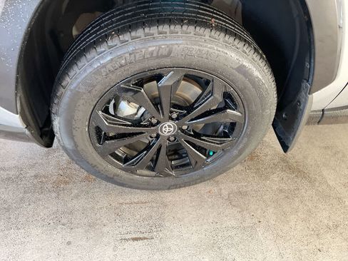 Certified 2022 Toyota RAV4 XSE AWD/4WD image 10