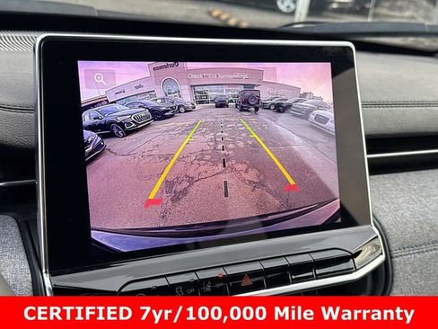 Certified 2024 Jeep Compass Latitude image 20