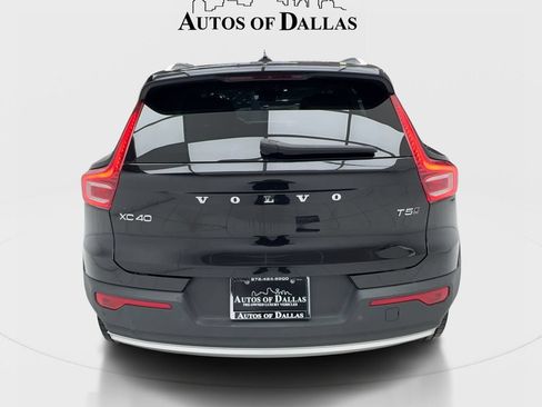 Used 2021 Volvo XC40 T5 Momentum w/ Premium Package AWD/4WD image 9