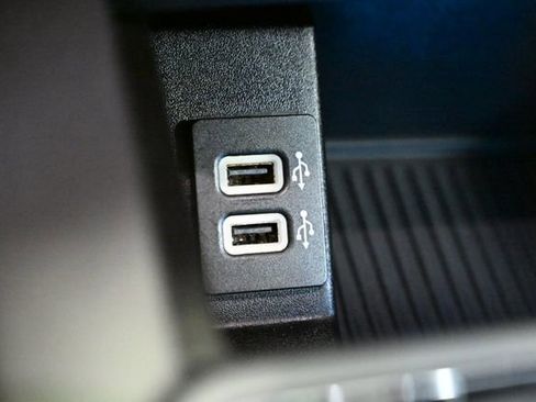 Used 2019 Ford F150 XLT w/ Equipment Group 301A Mid image 32