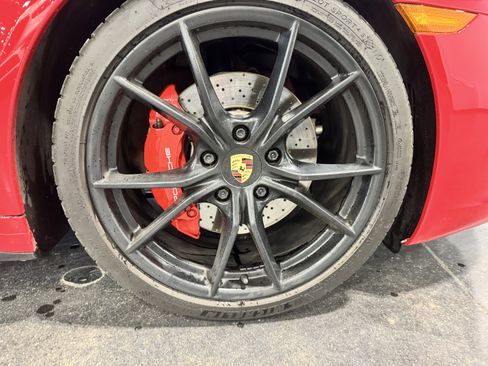 Used 2019 Porsche 911 Targa 4S image 25