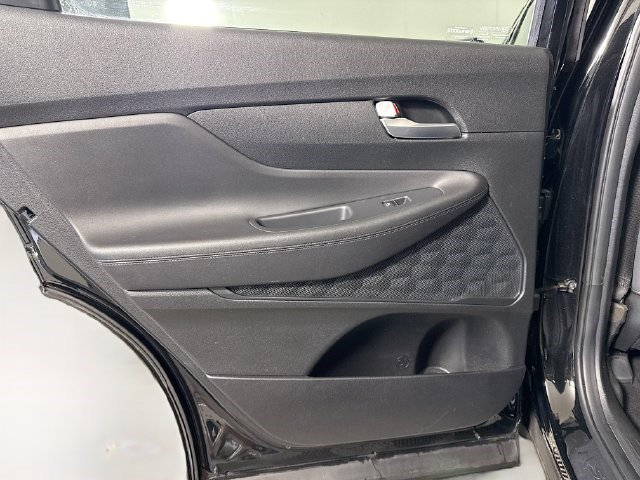 Used 2023 Hyundai Santa Fe SEL AWD/4WD image 25