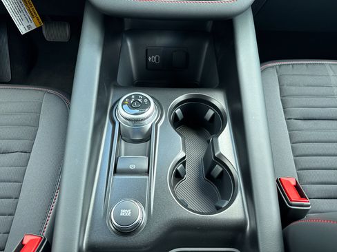 New 2026 Ford Explorer ST-Line w/ ST-Line Street Pack AWD/4WD image 21