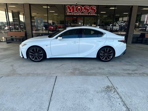 Used 2023 Lexus IS 350 F Sport RWD image 7