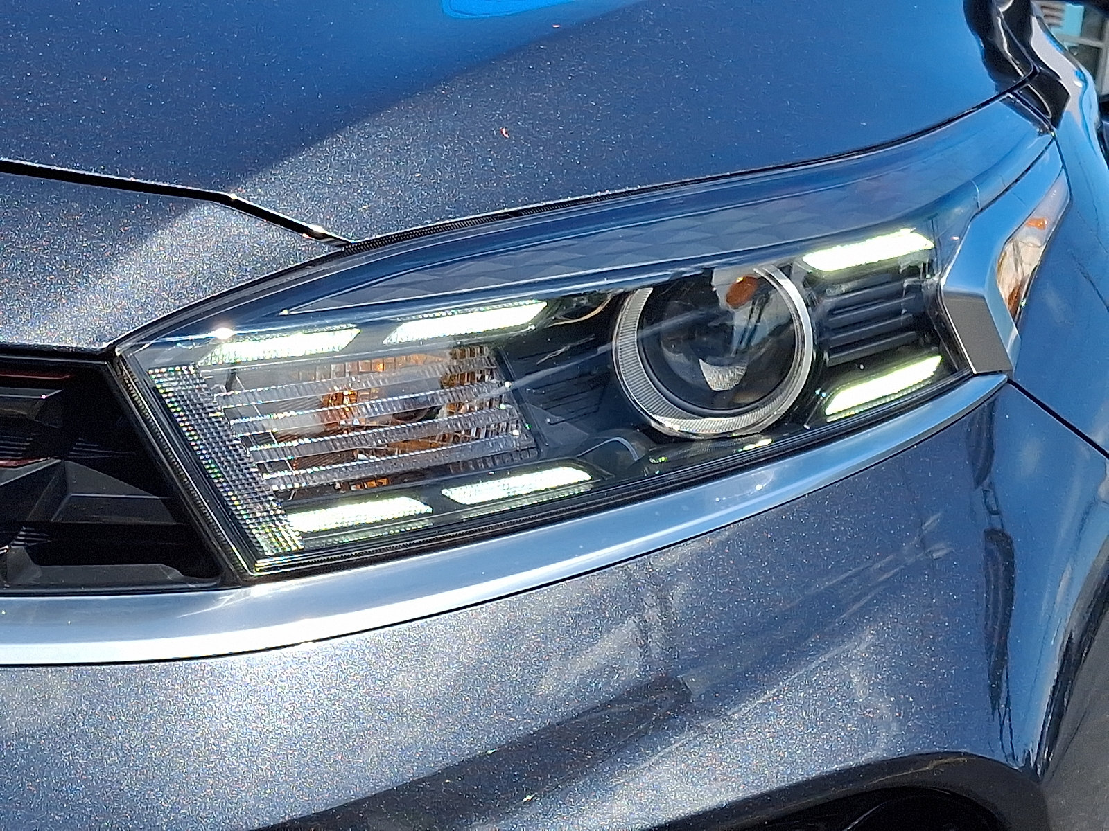 Used 2023 Kia Forte GT-Line w/ GT-Line Technology Package FWD image 11