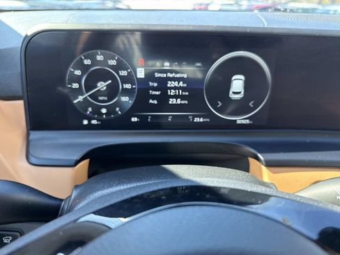 Used 2024 Kia Seltos SX w/ SX Sunroof Package image 33