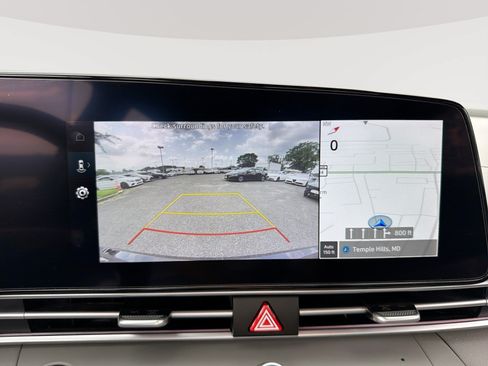 Used 2024 Hyundai Elantra SEL FWD image 24