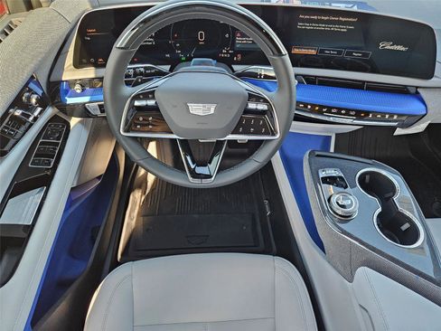 New 2026 Cadillac Optiq Sport 1 w/ LPO, Floor Liner Package image 14